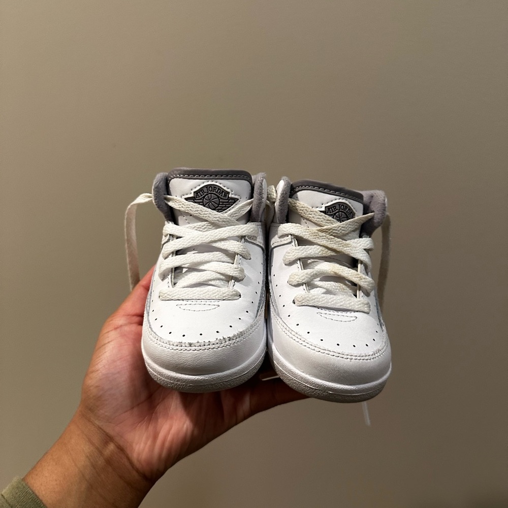 Jordan 2s